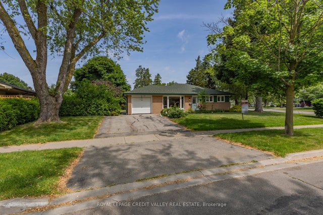 254 Bartley Bull Parkway, Brampton