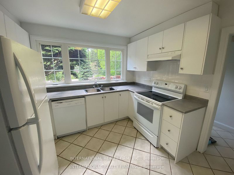 2143 Grange Drive, Mississauga