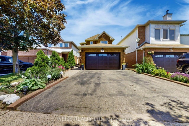 69 Wooliston Crescent, Brampton