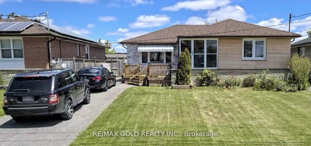 22 Kimbark Drive, Brampton