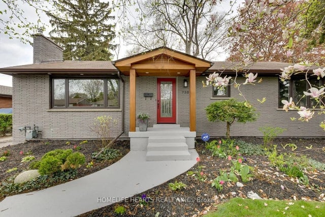 730 Drury Lane, Burlington