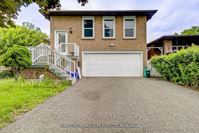 581 Hayward Crescent, Milton