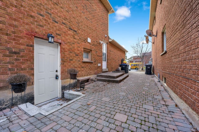 4502 Violet Road, Mississauga