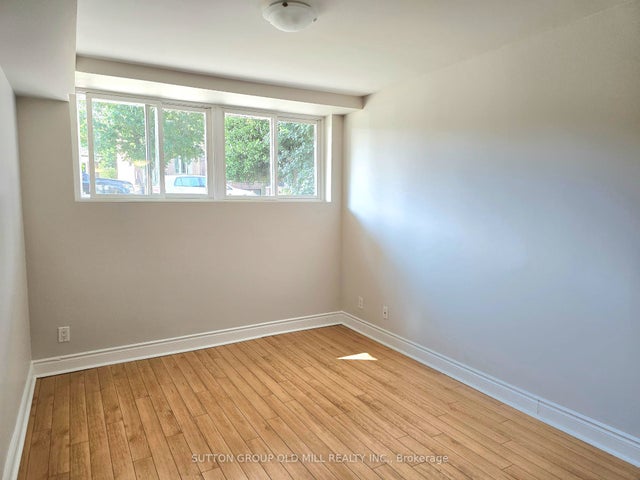 62 Murrie Street 1, Toronto W06