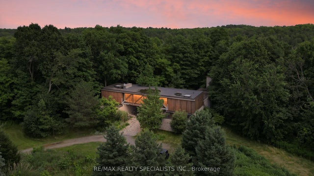 15139 Rockside Road, Caledon