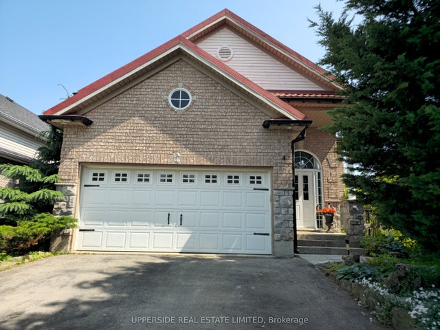 4 Kingsley Road S, Halton Hills
