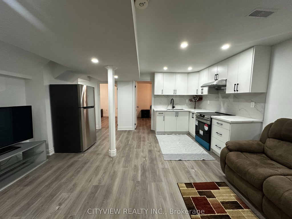 1198 Blueheron Boulevard Basment, Mississauga