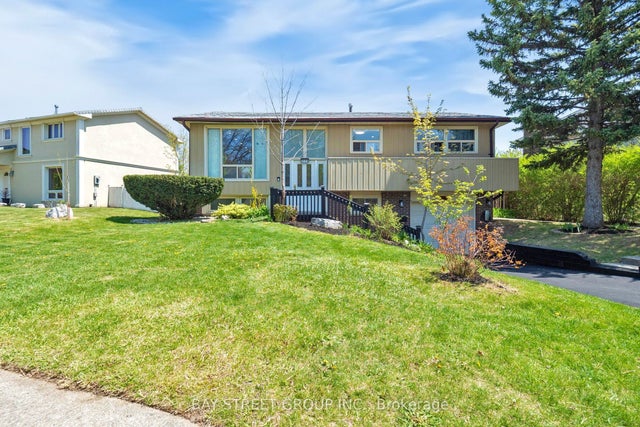 6119 Wabukayne Court, Mississauga