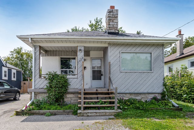 1022 Edgeleigh Avenue, Mississauga