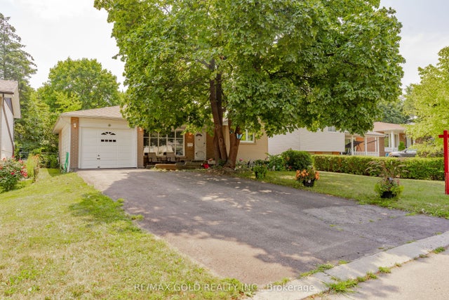 16 Drury Crescent, Brampton