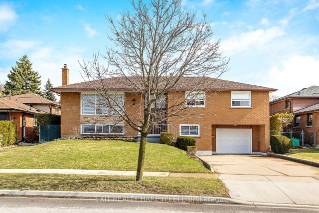 7 Meadowland Gate, Brampton