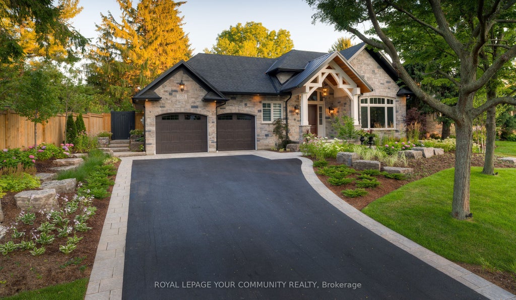 1551 Warland Road, Oakville