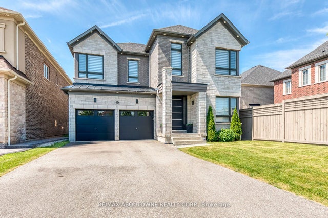 19 Raindrop Terrace, Brampton
