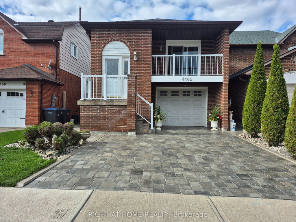 4165 Quaker Hill Drive, Mississauga