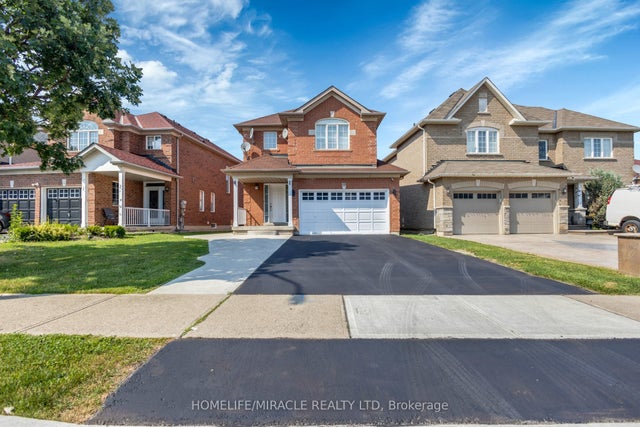 17 Binder Twine Trail, Brampton