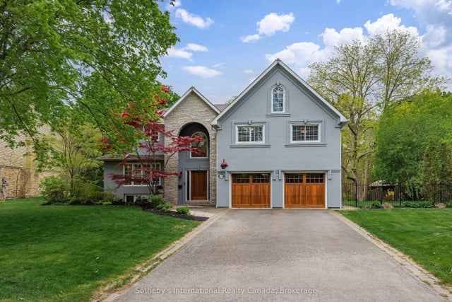130 Blyth Crescent, Oakville