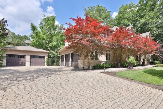 5047 Lakeshore Road, Burlington