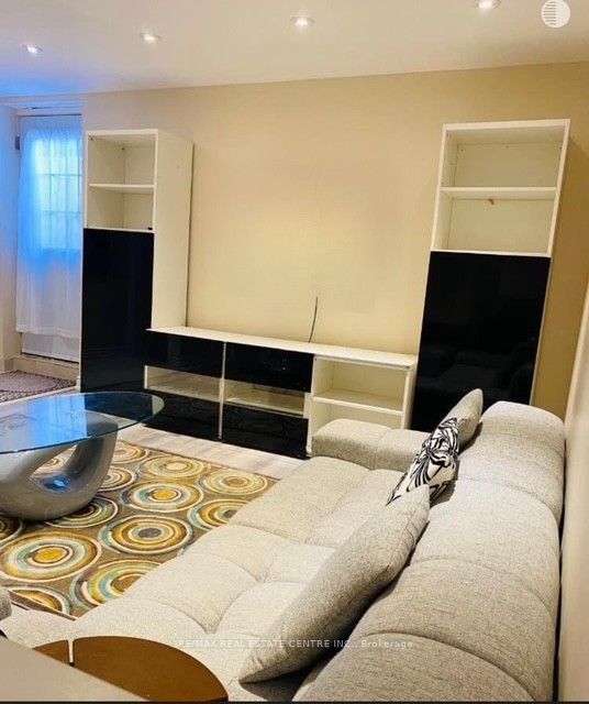 3916 Tacc Drive, Mississauga