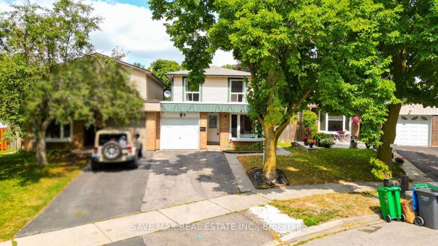 8 Joanne Court, Brampton