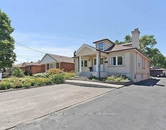 62 Culnan Avenue W Bsmt, Toronto W08