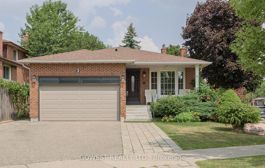 3 Pottery Crescent Main, Brampton