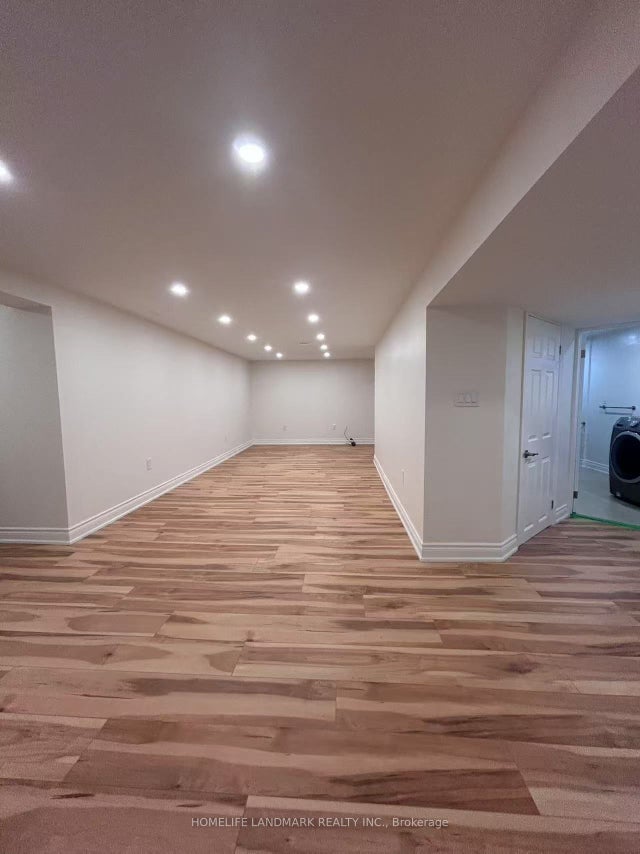 490 Pineland Avenue Basement, Oakville