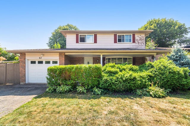 62 Ambleside Drive, Brampton