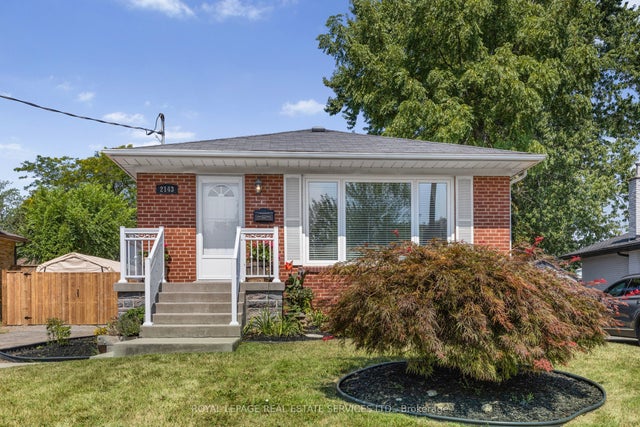 2143 Mountainside Drive, Burlington