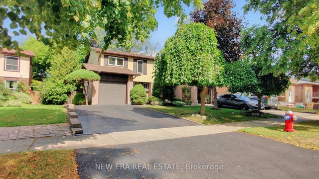 7227 Joliette Crescent, Mississauga