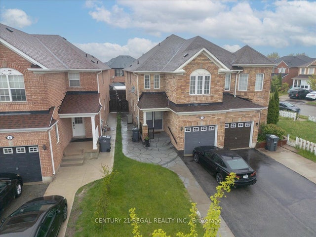 4 Parisian Road, Brampton