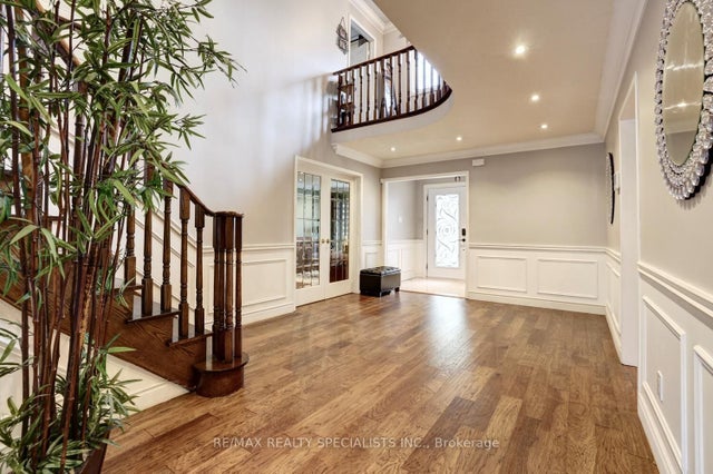 1532 Greenridge Circle, Oakville