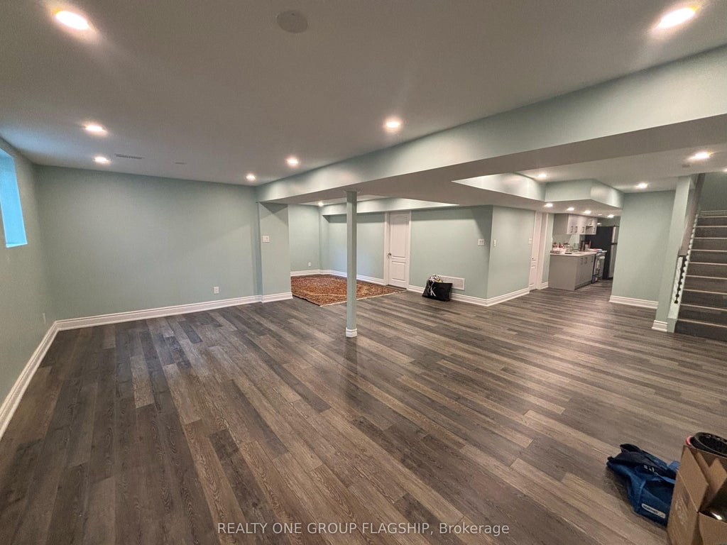 5268 Middlebury Drive Basement, Mississauga