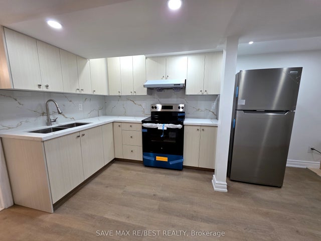 55 Bushwood Trail Bsmt, Brampton