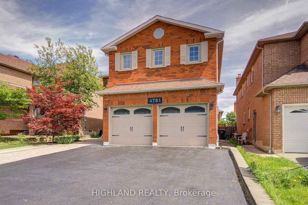 4781 Crystal Rose Drive, Mississauga