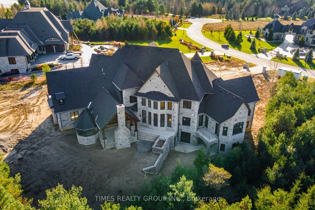 17 Edgewild Drive, Caledon