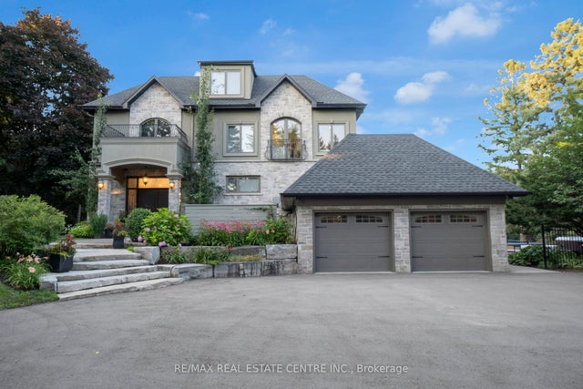 1175 Derry Road, Milton