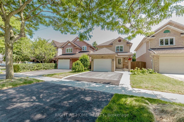 17 Garden Avenue, Brampton