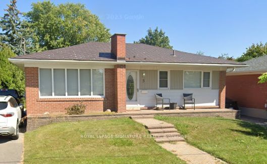 5 Sterne Avenue, Brampton