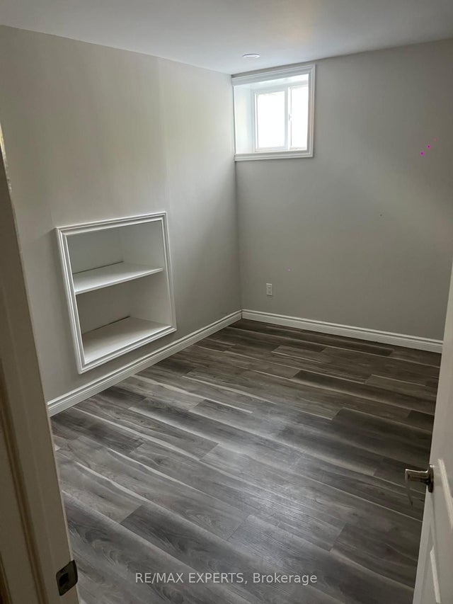 30 Martindale Crescent Bsmt, Brampton