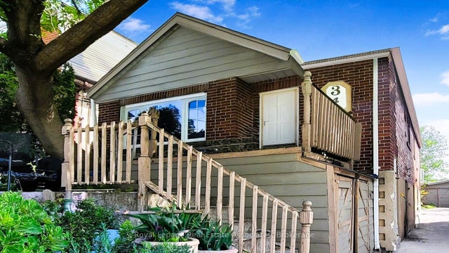 343 Kane Avenue, Toronto W03