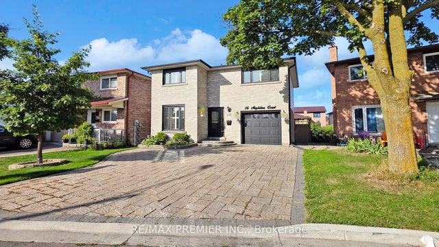 16 Magdalena Court, Toronto W10