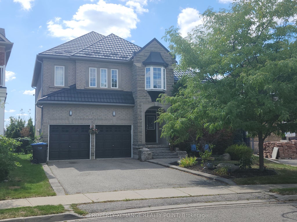 37 Donherb Crescent, Caledon