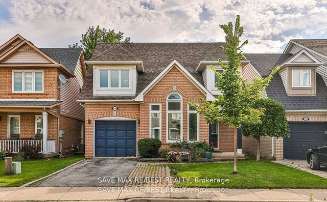 5141 Oakley Drive, Burlington