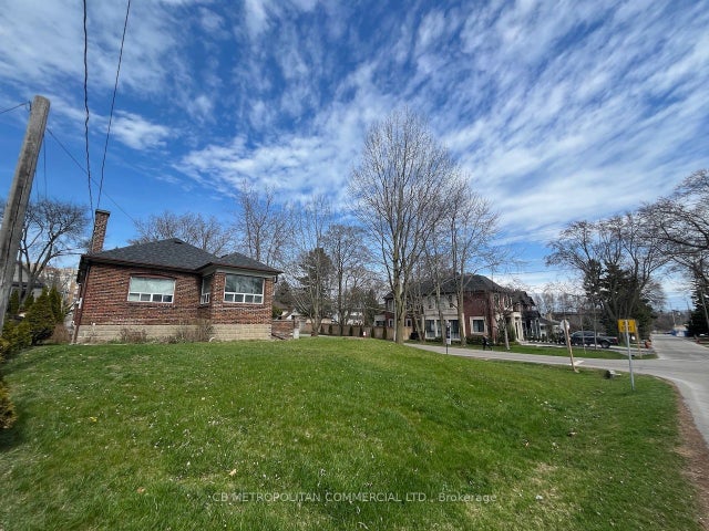 1403 Orchard Hill Road, Mississauga