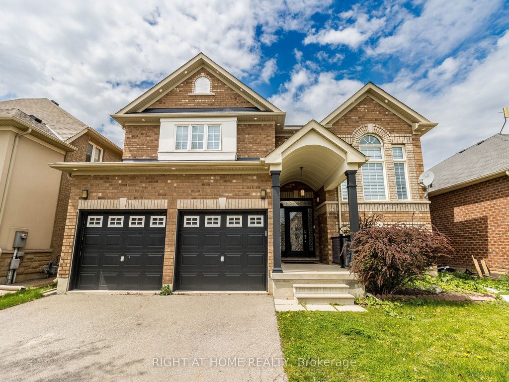612 Serafini Crescent, Milton