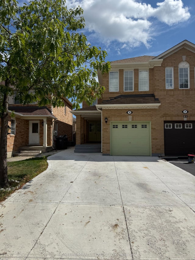 19 Garibaldi Drive, Brampton