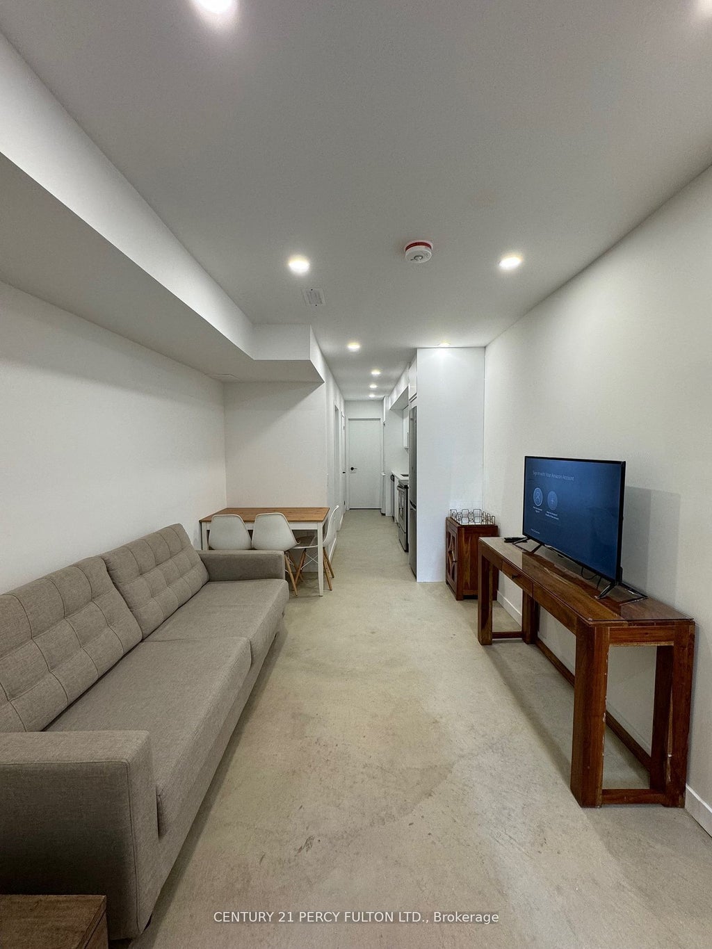 890 Ossington Avenue Bsmt, Toronto W02