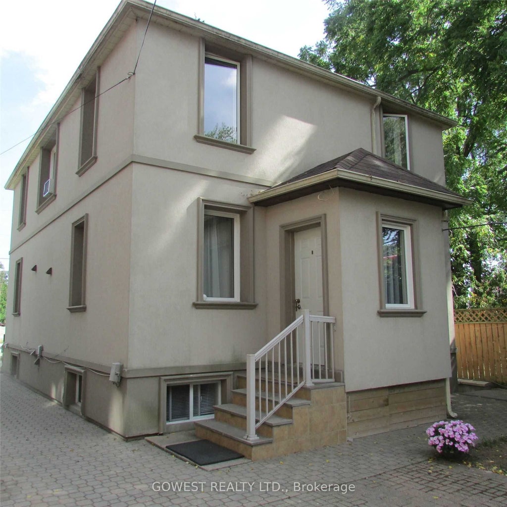 19 Troy Street 19b, Mississauga