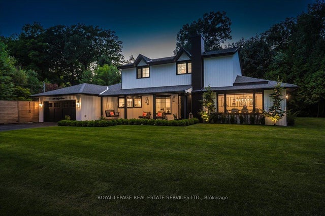 169 Oakes Drive, Mississauga