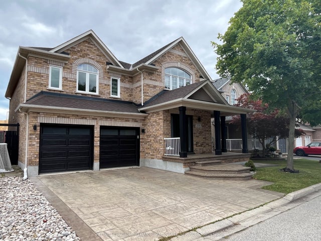 5256 Rome Crescent, Burlington